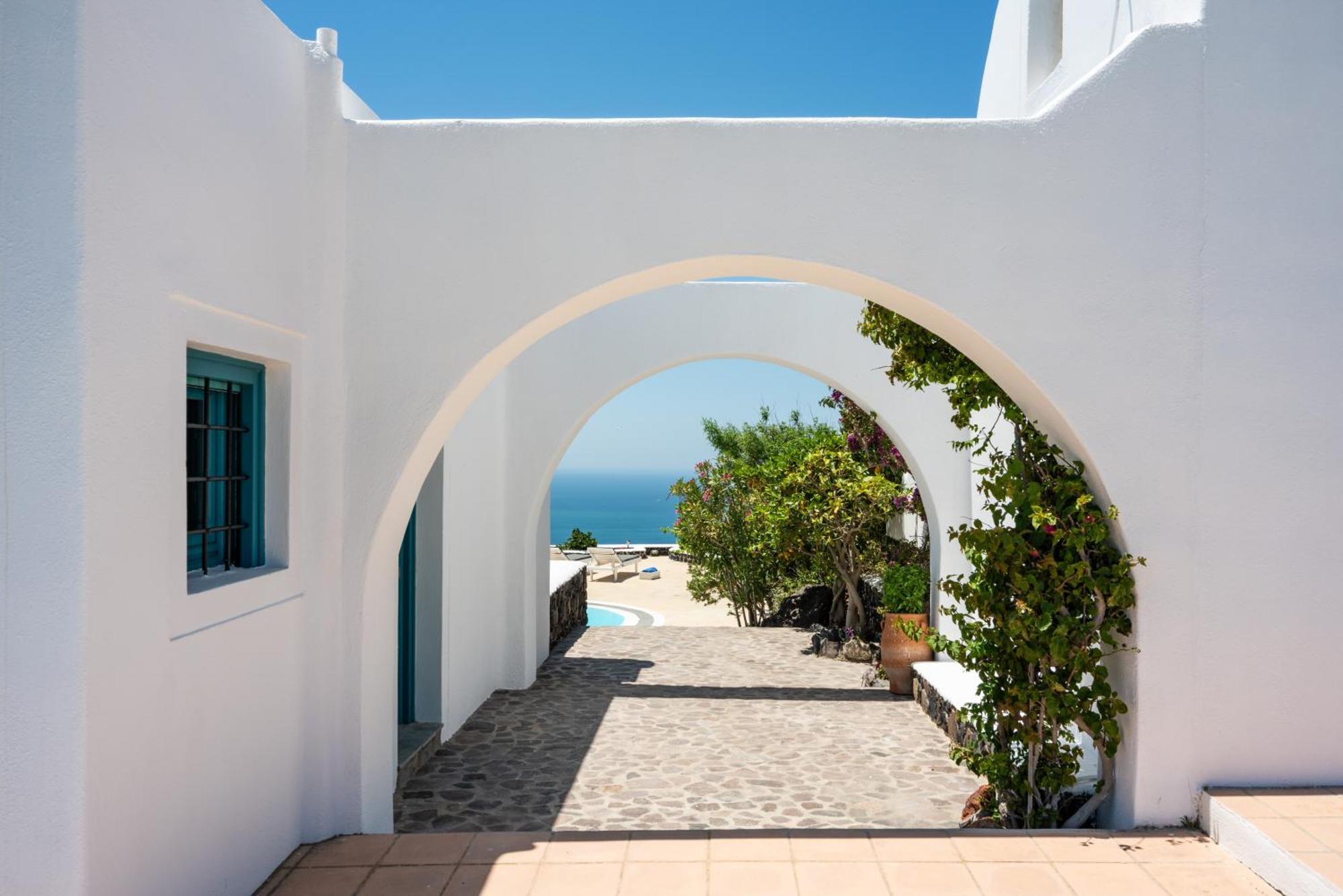 Ormos Athinios Villa Oinos - Sunset Views מראה חיצוני תמונה