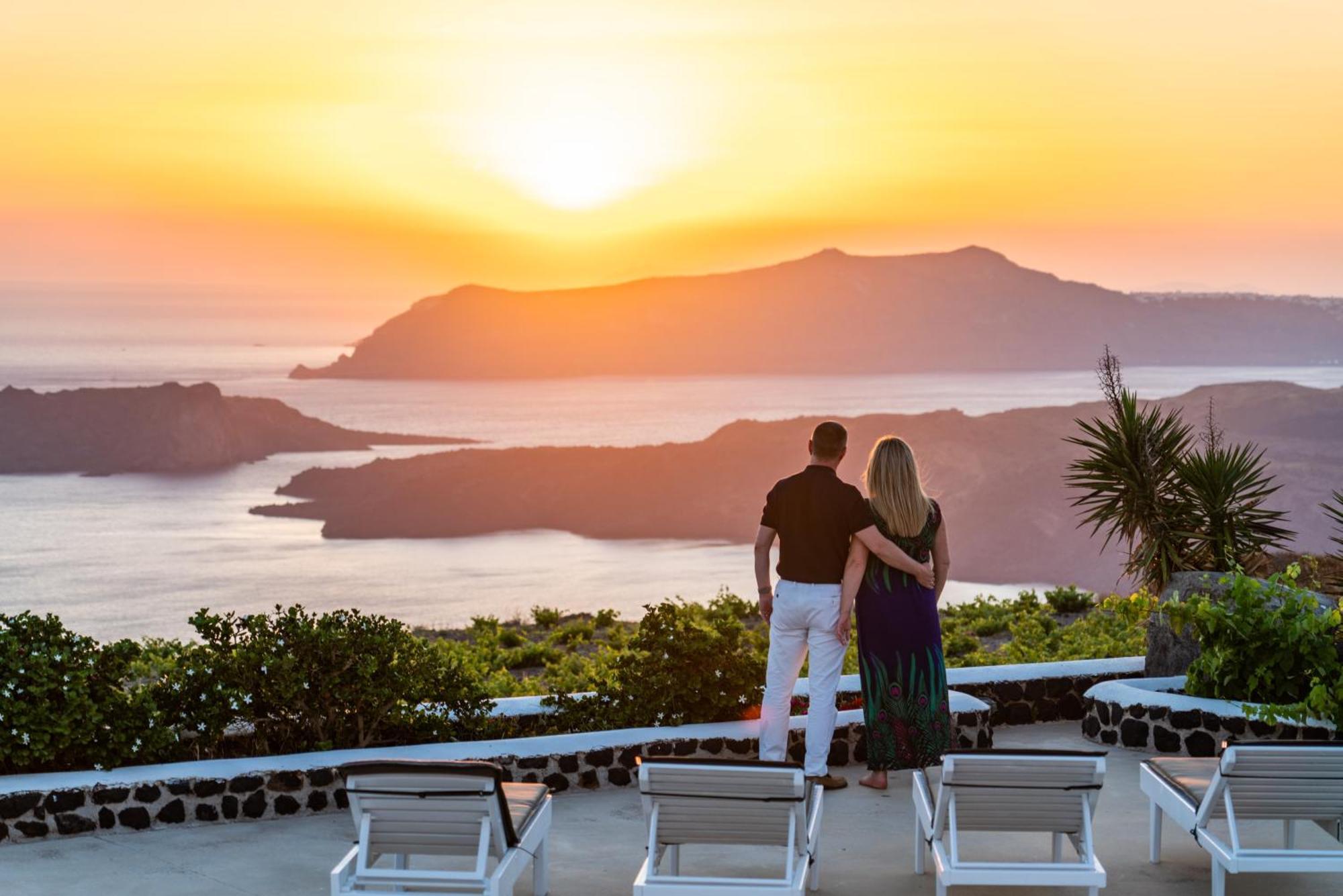 Ormos Athinios Villa Oinos - Sunset Views מראה חיצוני תמונה