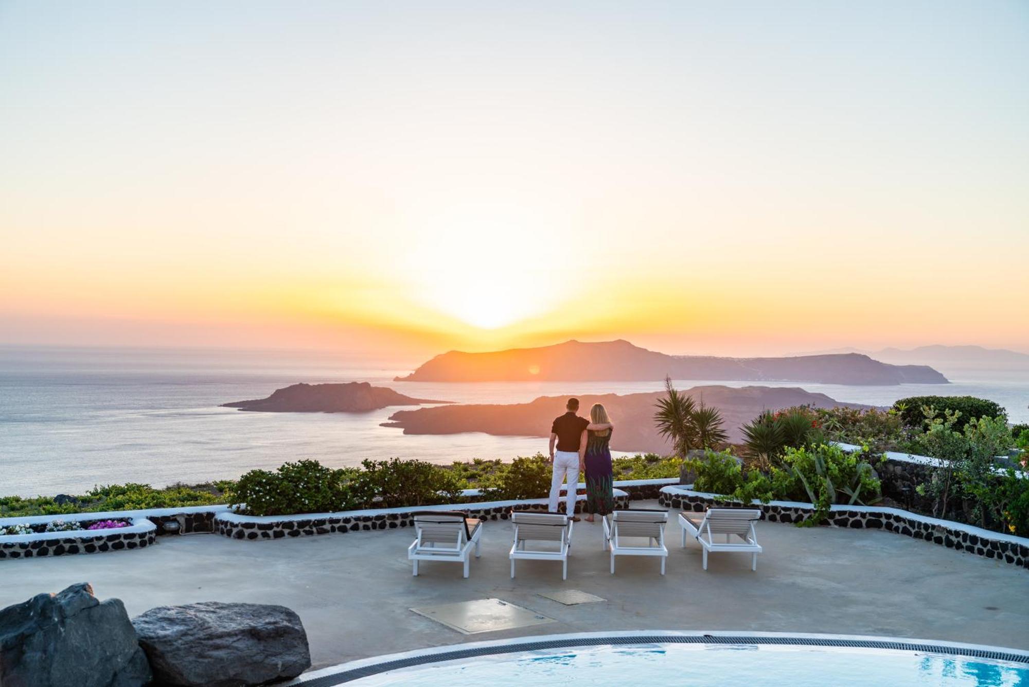 Ormos Athinios Villa Oinos - Sunset Views מראה חיצוני תמונה